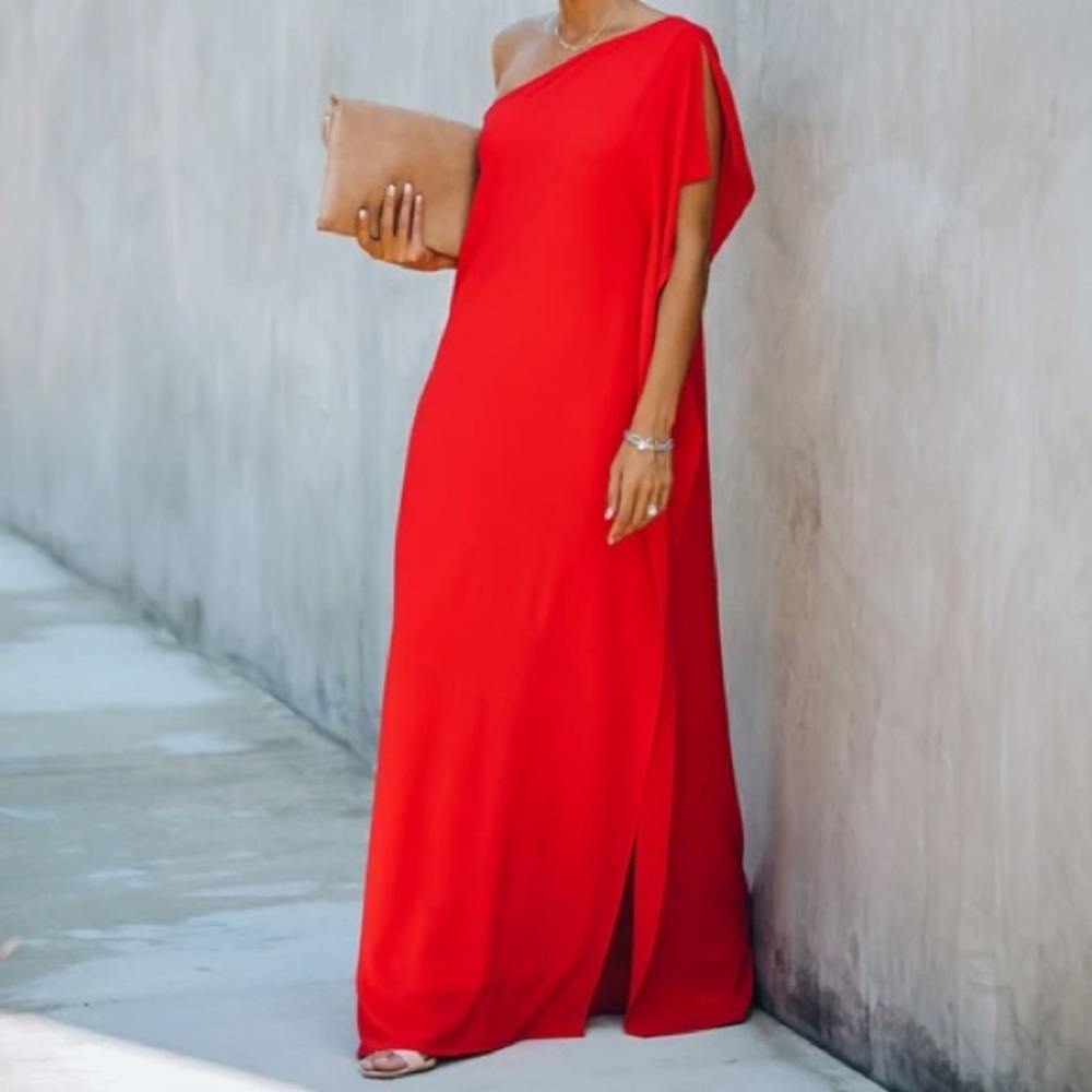VICI - STRIKE A POSE ONE SHOULDER MAXI DRESS